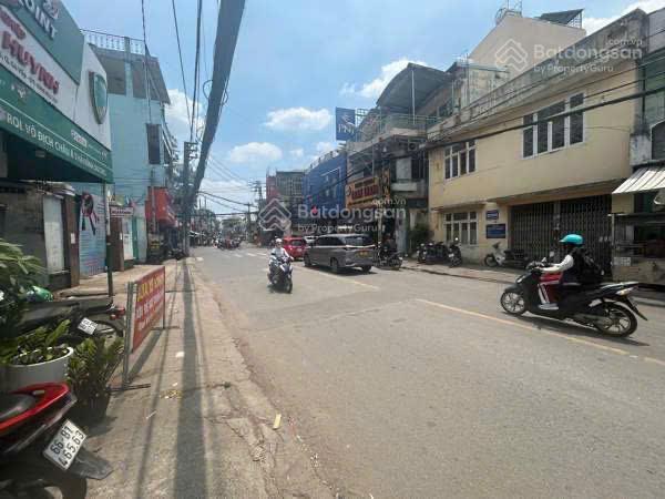 Cc bán nhà mt thống nhất, phường an hội đông, dt 4,6x25m, 3 tầng, giá 15 tỷ, 0919 818 *** gặp mr nam
