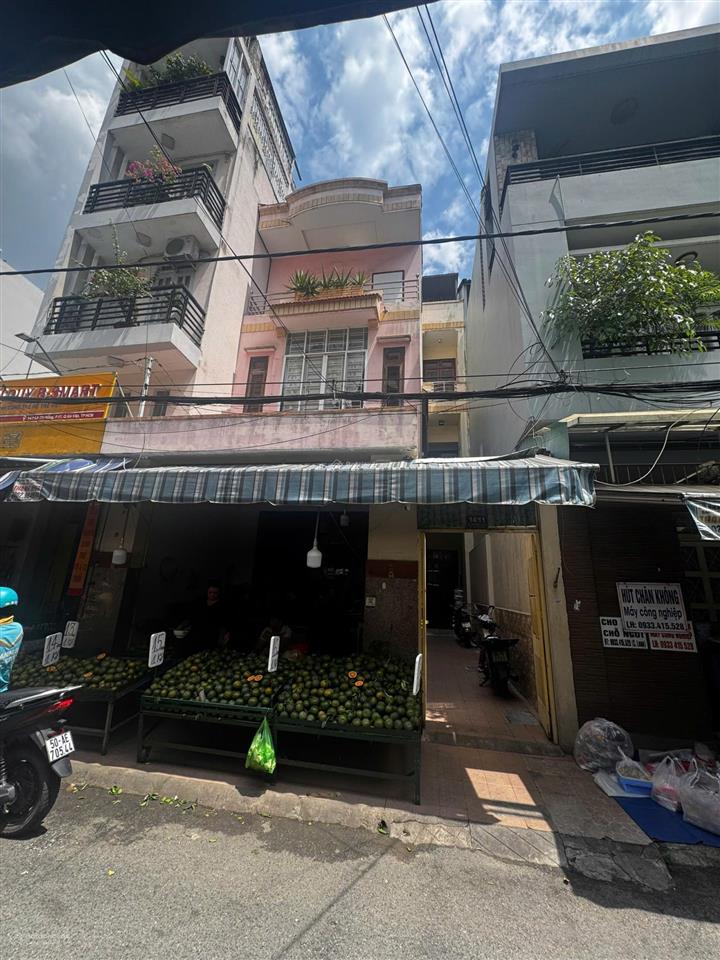 Cc bán nhà hxh lê thị hồng (hẻm chợ căn cứ 26), dt 6,2x18m, 4 tầng, giá 15,8 tỷ  0919 818 ***