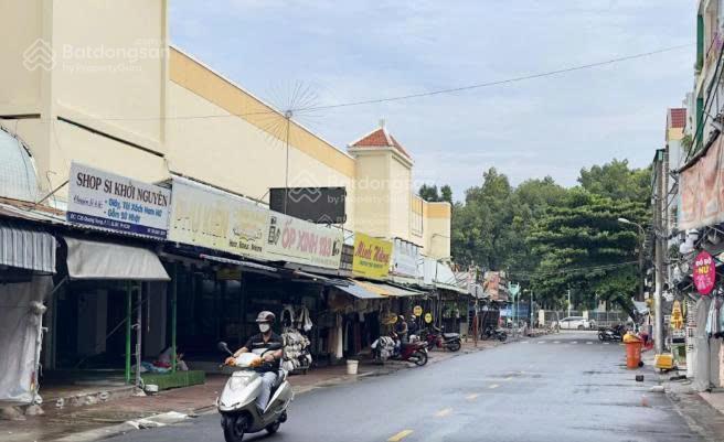 Cc bán nhà hxh 679/quang trung  chợ hạnh thông tây, dt 4x16,5m, 4 tầng, giá 10,5 tỷ  0919 818 ***