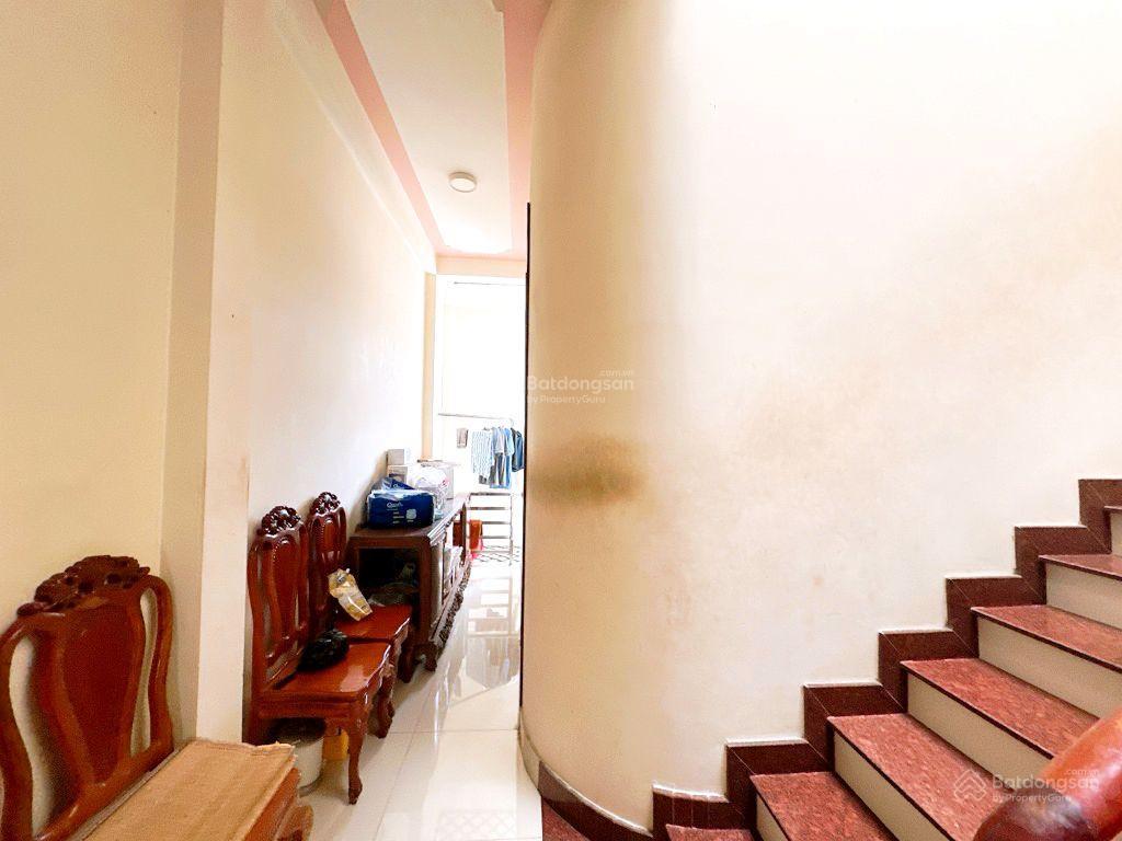 Chủ ngộp ngân hàng cần bán gấp nhà 70m2, 5 pn, mặt tiền kinh doanh  tthc dĩ an giá 9,5 tỷ còn tl.