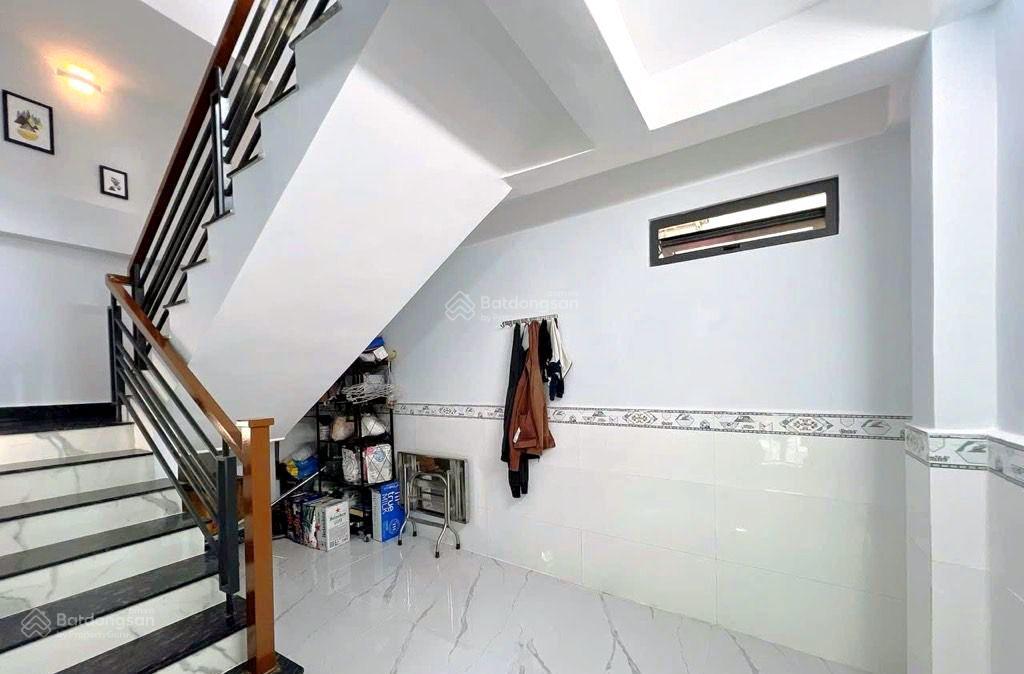 Hiếm chủ gấp bán giảm sâu chỉ 7,9 tỷ 202 m2 hẻm ô tô thông đông hoà, dĩ an