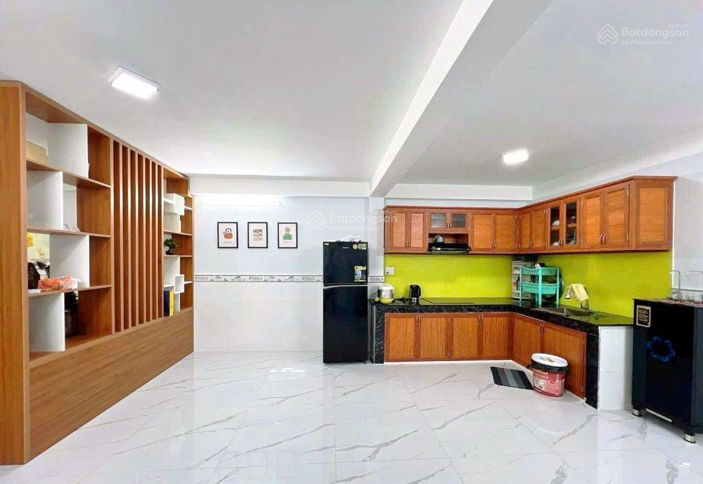 Hiếm chủ gấp bán giảm sâu chỉ 7,9 tỷ 202 m2 hẻm ô tô thông đông hoà, dĩ an