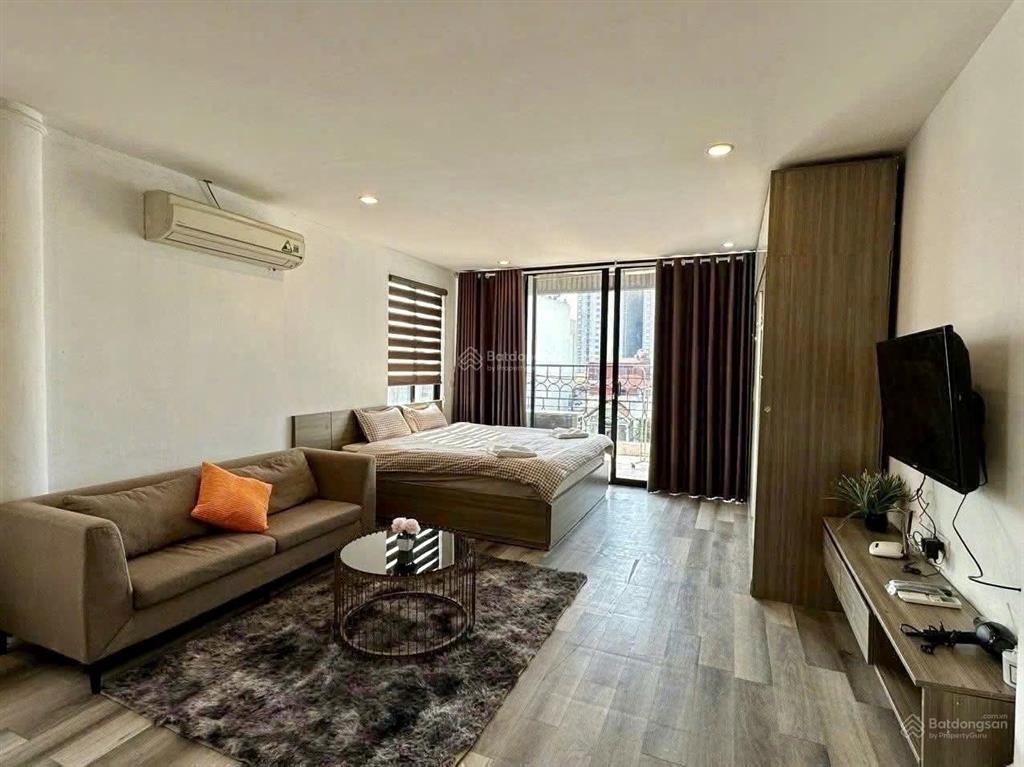 Luxury (q2) cực hiếm siêu thoáng balcony trung tâm q1  sala