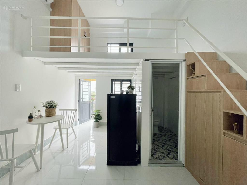 Duplex ban công full nội thất gần trung tâm thuận tiện qua q1, sala cầu sài gòn
