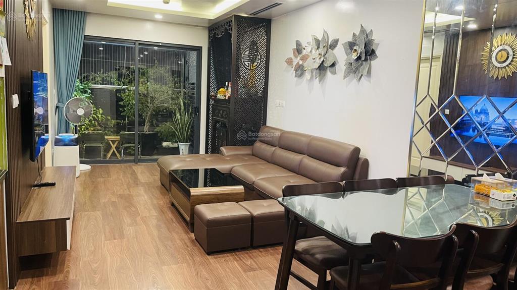 Cắt lỗ 200tr căn 2 ngủ 72m2 full đồ đông nam 6,8 tỷ cc imperia garden (giá thật)