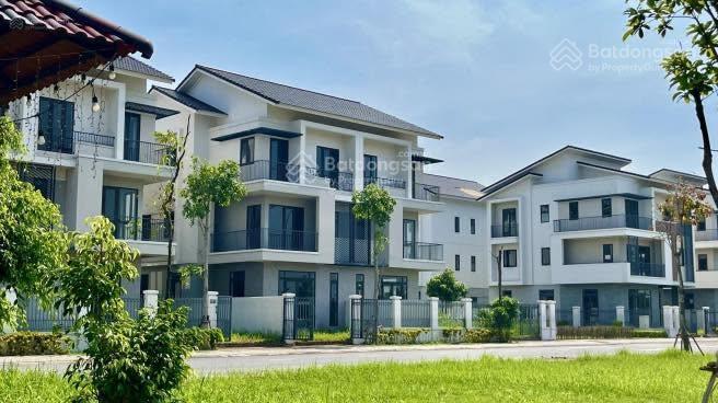 Biệt thự song lập centa riverside đã có sổ, bao thuế phí  giá chỉ 11,6 tỷ!!!