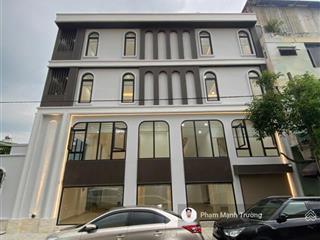 Bán nhà mt 82 mạc đĩnh chi q1 | 10x18m | 2 tầng | thuê 150tr/tháng |