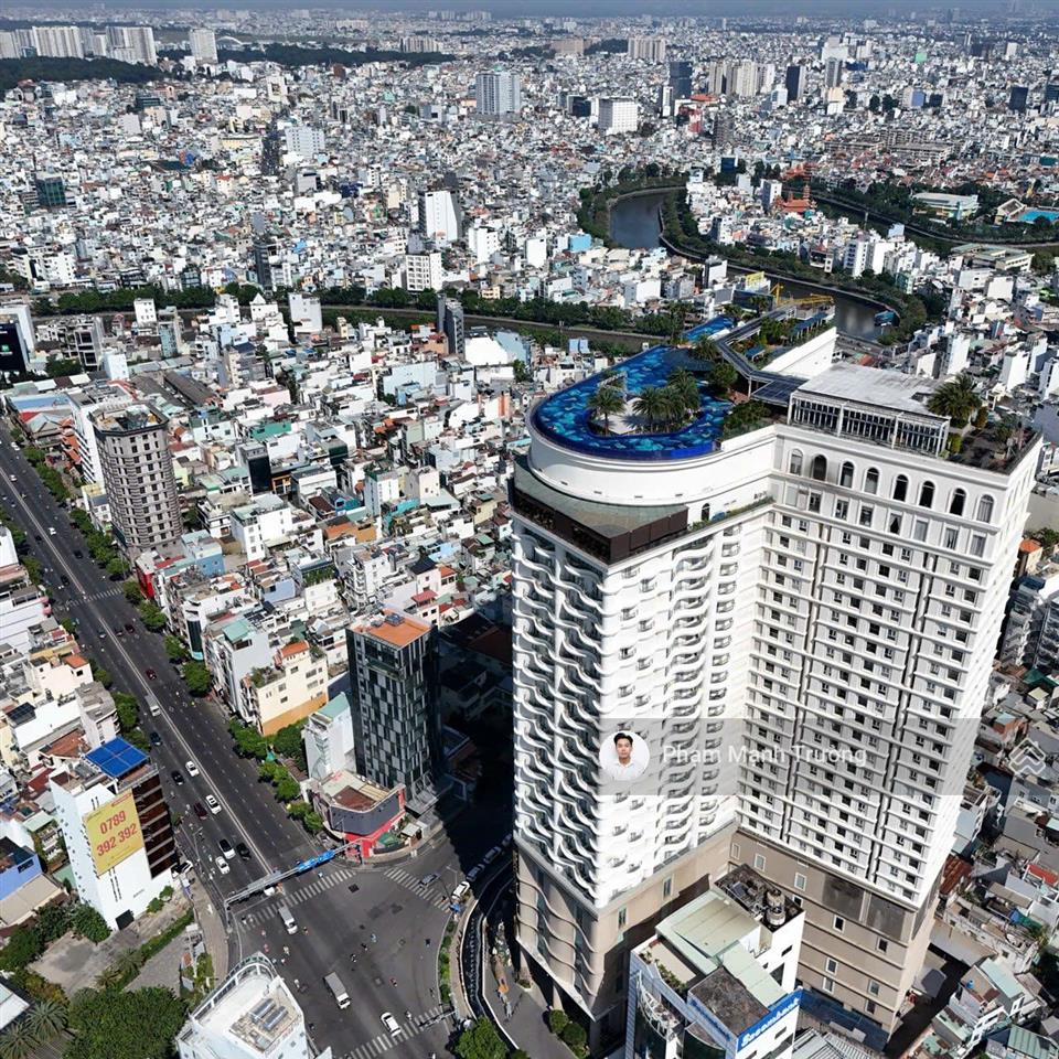 Góc 3 mt ngay nguyễn văn trỗi | 38x24m | 4 tầng | hđt 220 triệu / tháng