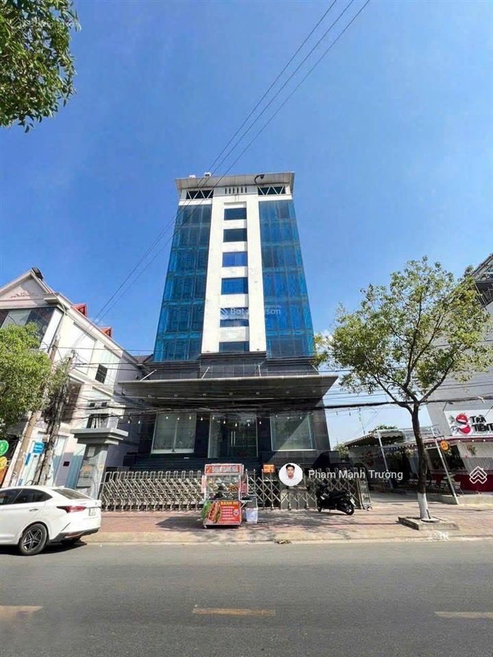 Tòa nhà văn phòng  số 228 pasteur q3 | 9x24m | hầm 8 tầng | hđt 250 triệu / tháng |