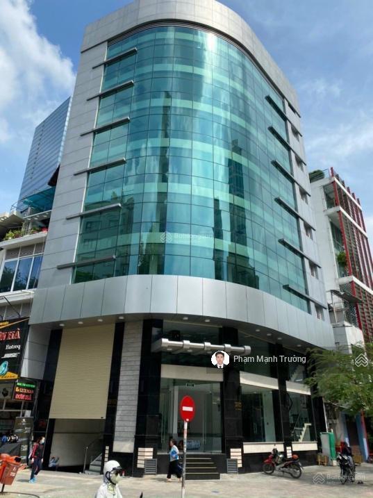 Tòa nhà 2.000m2  góc 2 mt | ngay hai bà trưng | 13,5x20m | 2 hầm + 10 tầng |