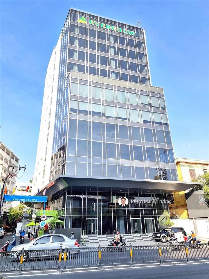 Bán tòa nhà vp  số 32 mạc đĩnh chi | 11x20m | hầm 7 tầng | hđt 700 triệu / tháng |