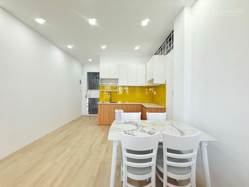 Bán chung cư minh phụng q11  50m 2pn  thang máy  full nội thất 2.9 tỷ.