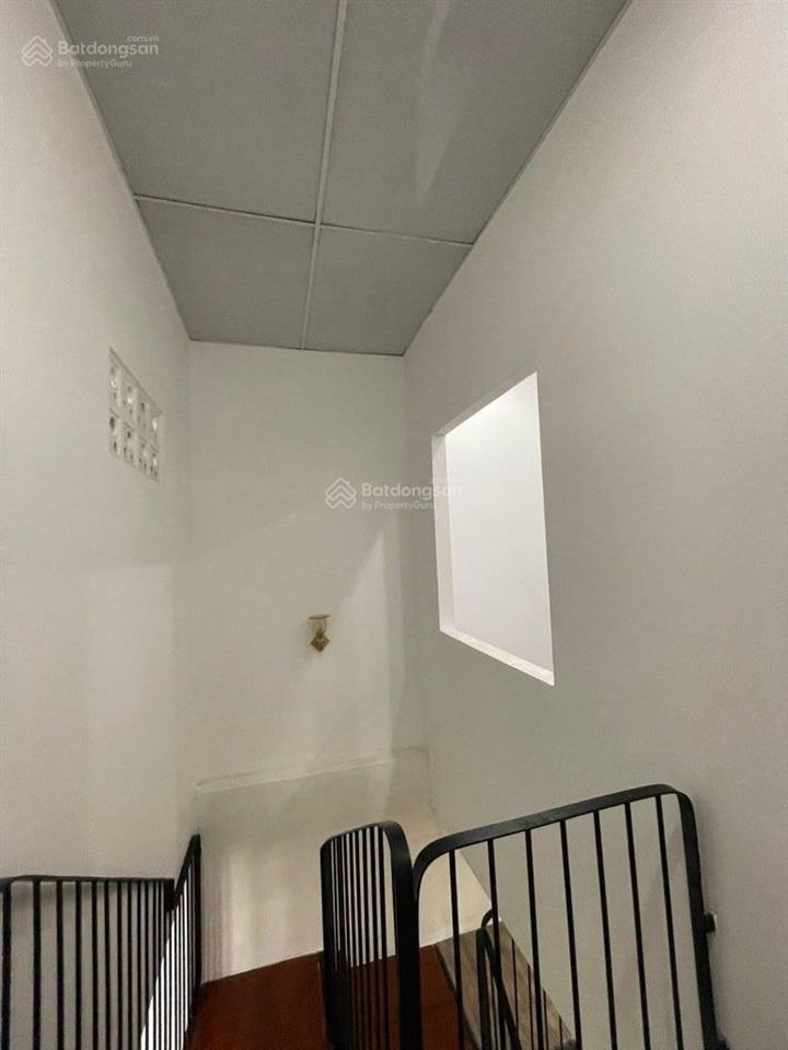 Bán nhà hồng bàng  34m2  2 tầng  nhà mới  sổ hồng riêng  hoàn công đủ, 3.45 tỷ