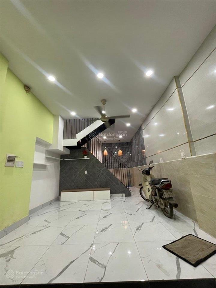 Bán nhà hồng bàng  34m2  2 tầng  nhà mới  sổ hồng riêng  hoàn công đủ, 3.45 tỷ