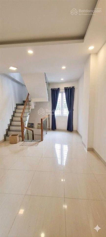 Siêu phẩm 4 tầng  bình thành  3pn  hẻm 8m, sổ hồng