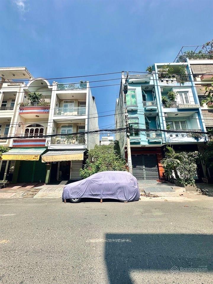 Bán đất thổ cư mặt tiền đường tên lửa 70m2, đường 20m, sát aeon bình tân, chỉ 8.999 tỷ