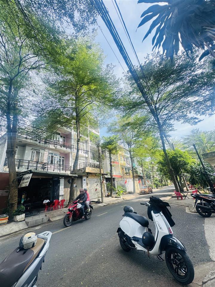 Bán đất thổ cư 67.3m2 kdc phú lợi, p7, quận 8, đường 10m thông