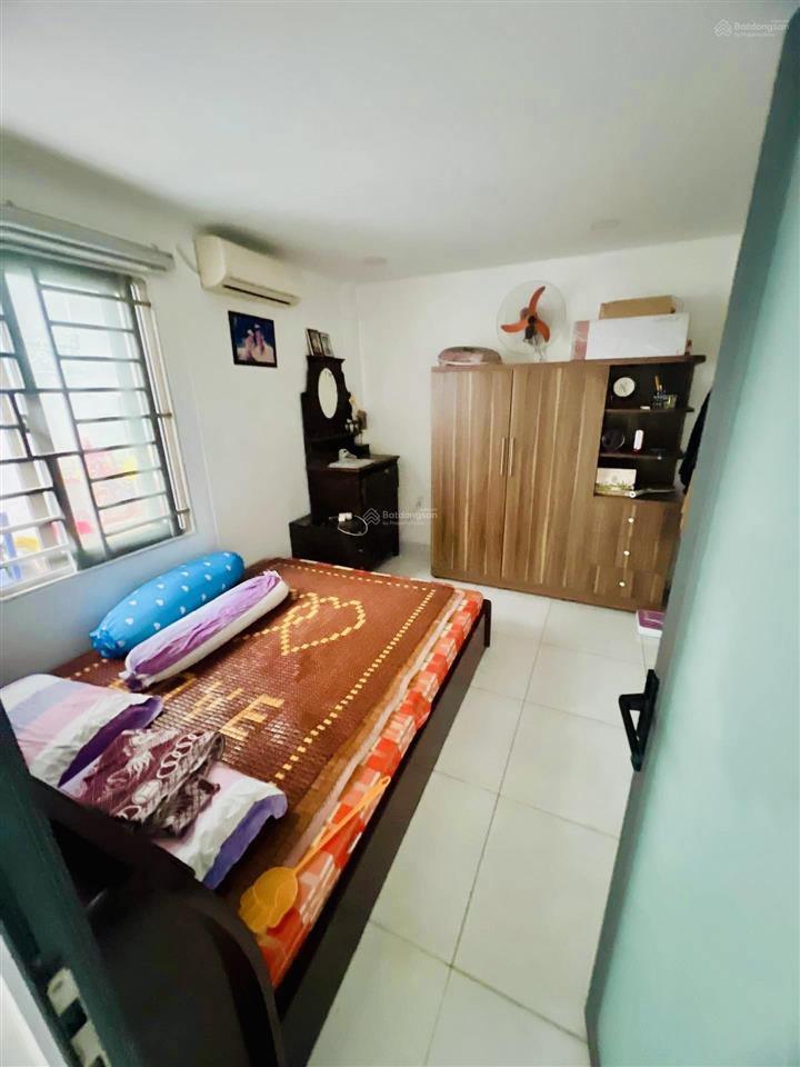Bán nhà 100m2 sát bên bến xe quận 8, khu phân lô, đường 10m, ko lg, ko qh, 5,75 tỷ