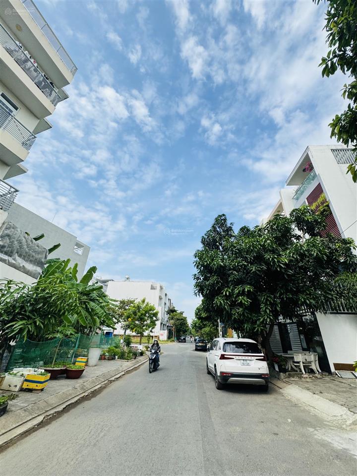 Mặt tiền kdc phú lợi  4 tầng  96m2  đường nhựa 10m  không lộ giới  hoàn công đủ  8.2 tỷ