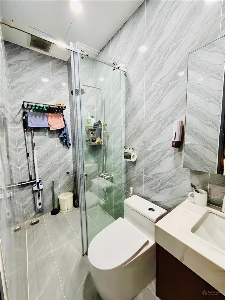 [nguyễn quý anh  tân phú]  80m2 (4.5x17 nở hậu 5m)  5pn, 5wc  mặt tiền 7m  chỉ 10 tỏi tl