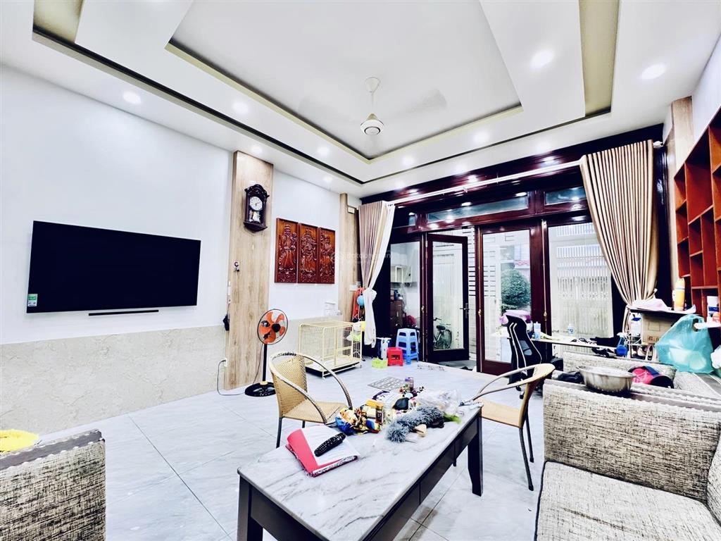 [bhh  bình tân] 90m2 3 tầng  5pn  hẻm 6m thông  chỉ 9 tỏi 7 tl