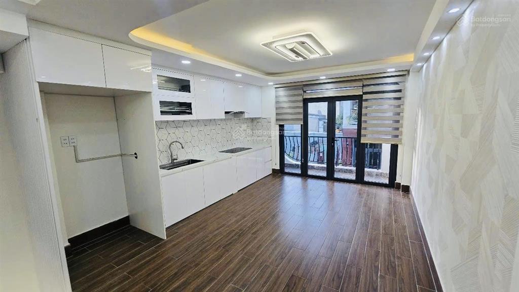 [bhh  bình tân]  56m2 (4x14)  5pn, 6wc hẻm 6m xe hơi, chỉ 8 tỏi 4 tl