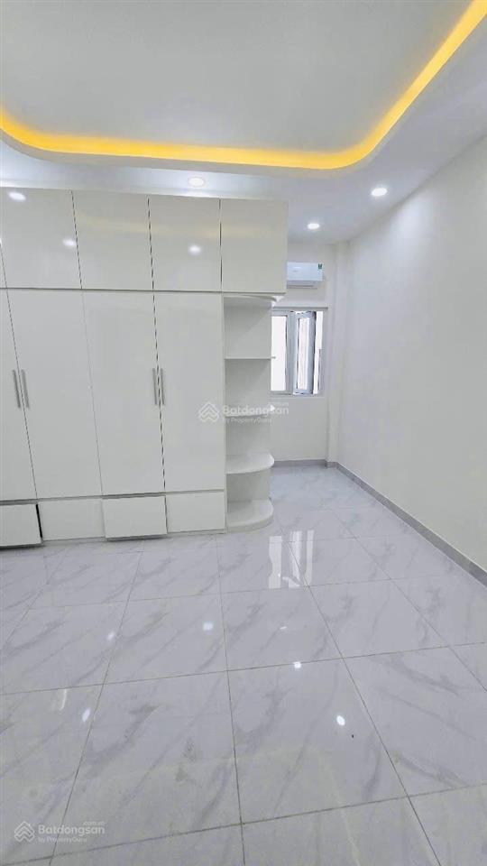 [bhh  bình tân]  56m2 (4x14)  5pn, 6wc hẻm 6m xe hơi, chỉ 8 tỏi 4 tl