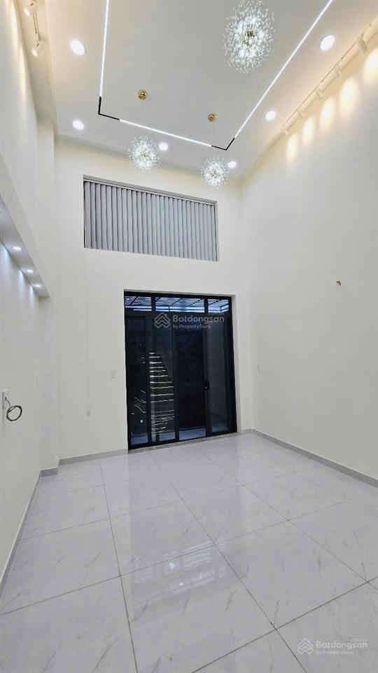 [bhh  bình tân]  56m2 (4x14)  5pn, 6wc hẻm 6m xe hơi, chỉ 8 tỏi 4 tl