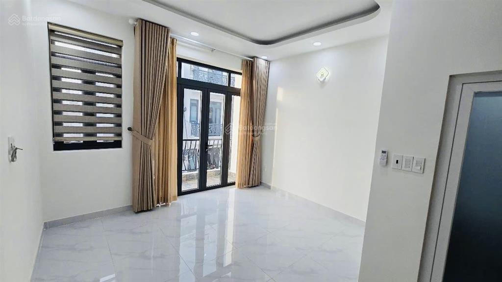 [bhh  bình tân]  56m2 (4x14)  5pn, 6wc hẻm 6m xe hơi, chỉ 8 tỏi 4 tl