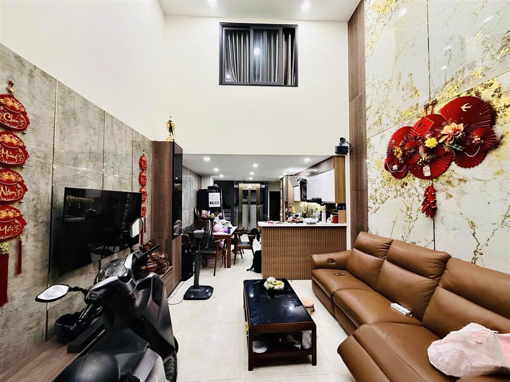 Gò dầu  tân phú  53.7m² 5 tầng  4pn, 5wc  thang máy xịn  chỉ 8 tỷ tl