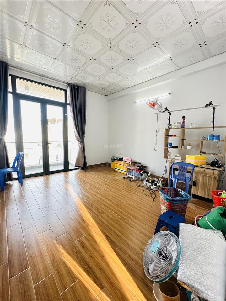 Btđ  bình tân, hương lộ 2, 78m2, nhà 4 tầng  hẻm 6m xe hơi ngủ nhà  chỉ 8 tỷ 5 tl