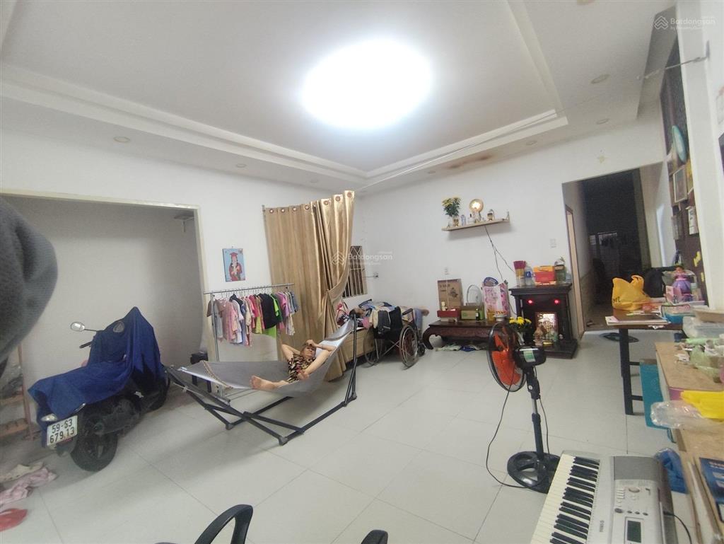 Hơn 46tr/m2  99m2 ngang 6m  góc tô ký  nguyễn văn quá