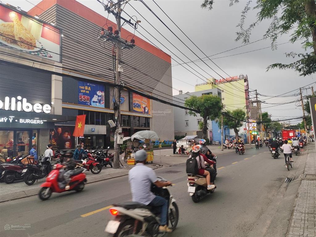 Hơn 46tr/m2  99m2 ngang 6m  góc tô ký  nguyễn văn quá