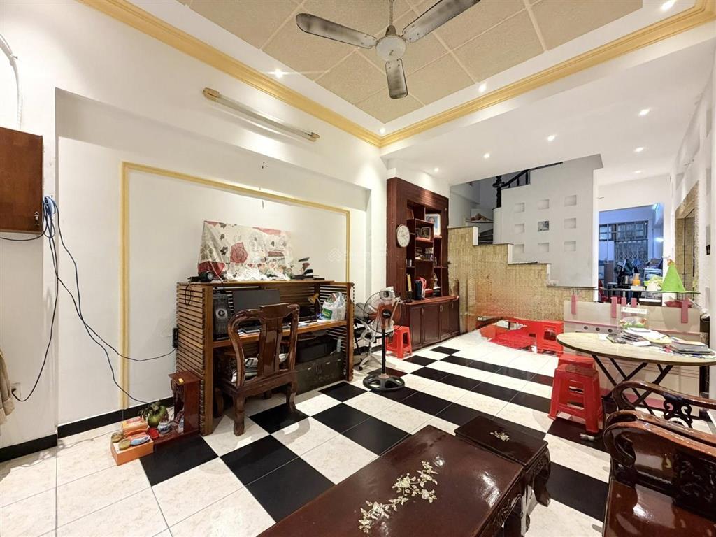 Ngộp bank "14 tỷ giảm về 12,2 tỷ" (chỉ 156tr/m2)  bán gấp nhà 5 tầng 77,8m2 (4,5x18m)  hẻm xe hơi