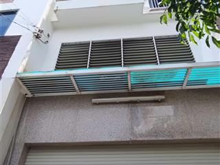 Nhà đẹp huỳnh đình hai  bình thạnh, 4x13m  5 tầng  hẻm xe hơi nội bộ  kế công viên  chỉ 10 tỷ