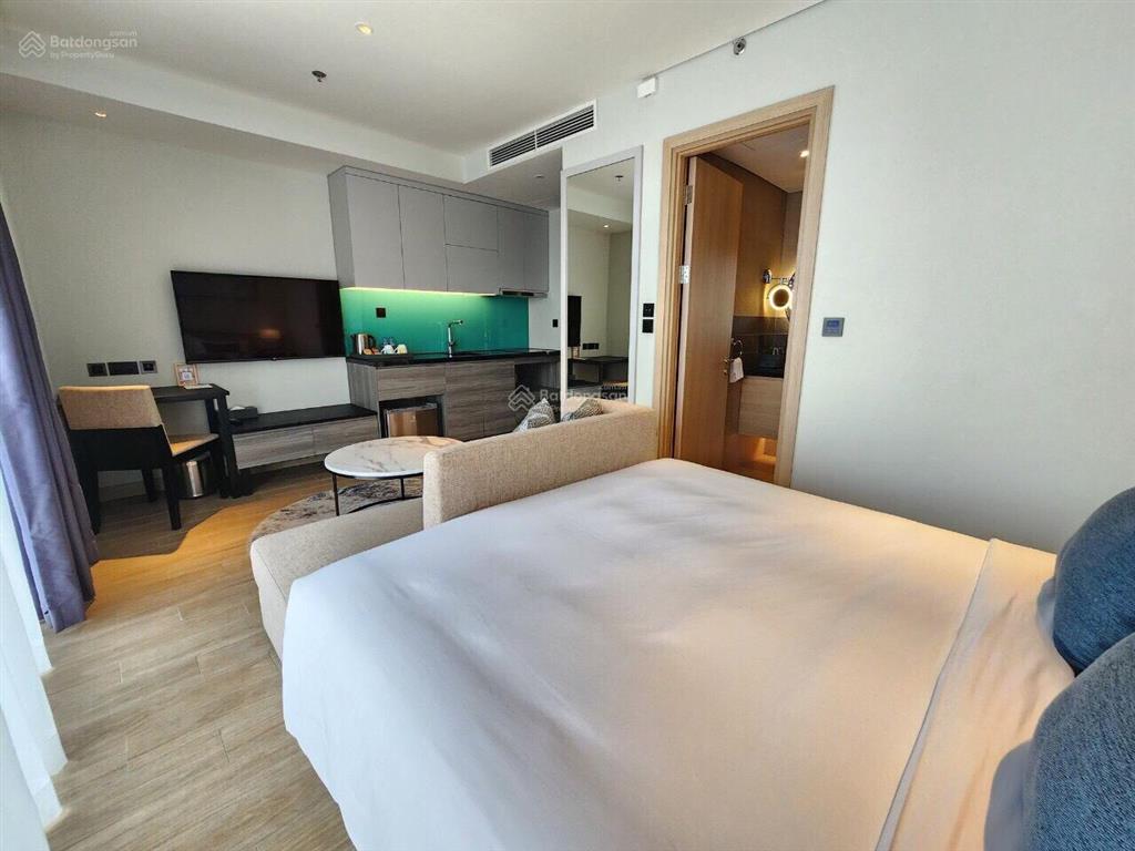 Cam kết rẻ nhất thị trường căn ks stu 50m2 1.66tỷ full nội thất 5* tầng trung view hồ, ban công lớn