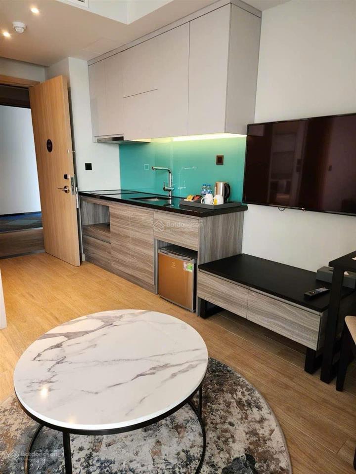Cam kết rẻ nhất thị trường căn ks stu 50m2 1.66tỷ full nội thất 5* tầng trung view hồ, ban công lớn