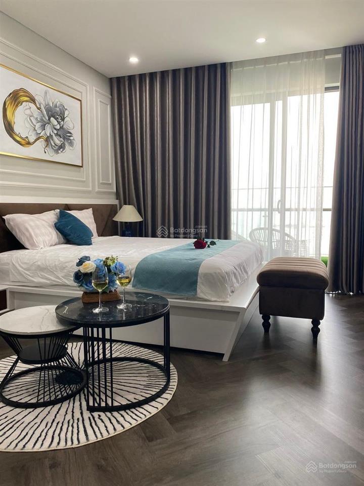 Cắt lỗ nhẹ 2 căn studio đập thông tổng 80m2 hướng đông nam full nội thất giá chỉ hơn 5 tỷ!