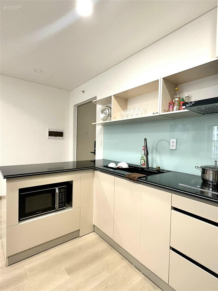 Bán gấp căn 3pn 85m2 view nội khu  full nội thất, sát aeon giá chỉ hơn 3 tỷ đã có sổ