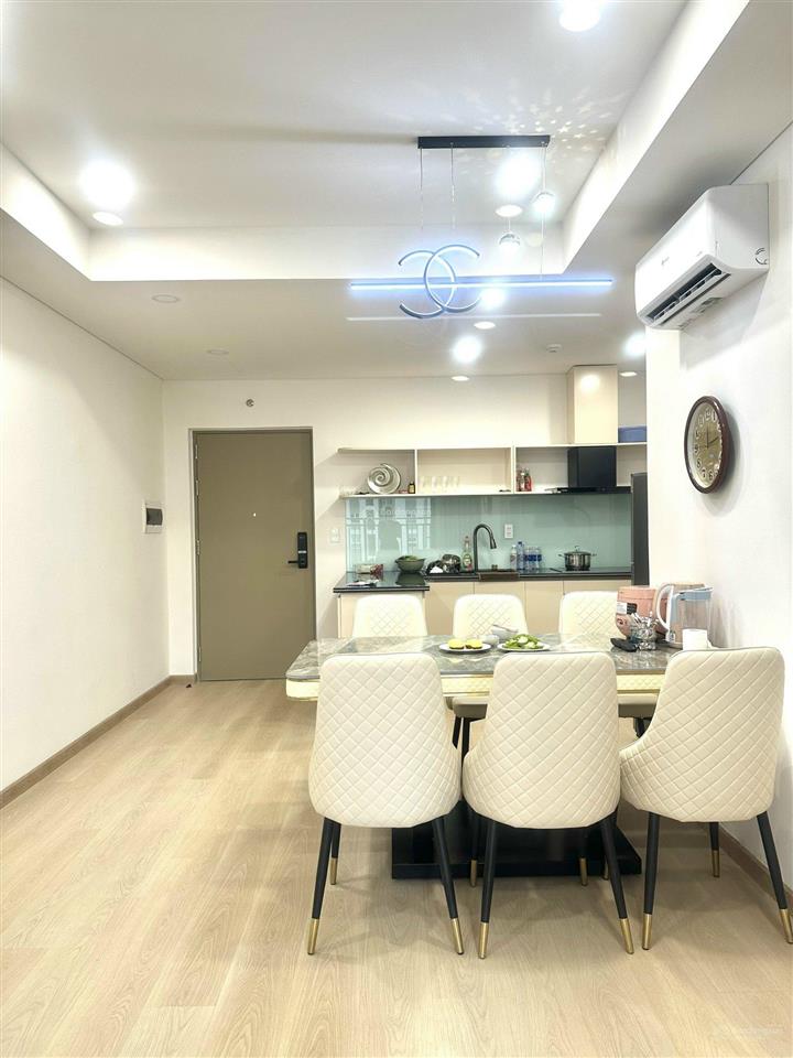 Bán gấp căn 3pn 85m2 view nội khu  full nội thất, sát aeon giá chỉ hơn 3 tỷ đã có sổ