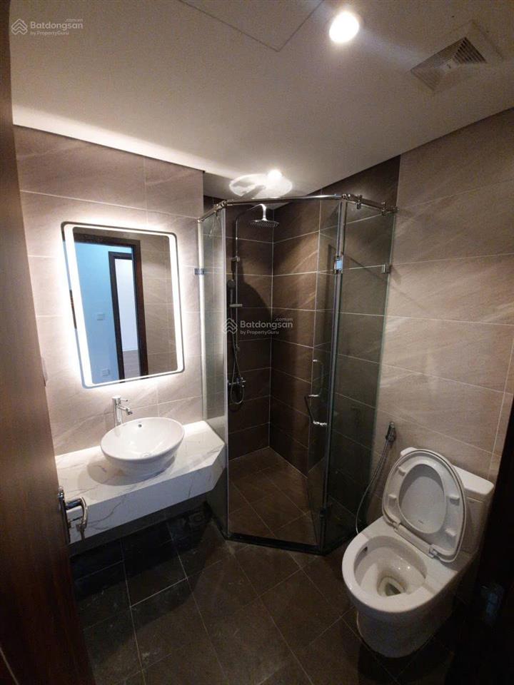 Bán căn 74m2 bình minh garden, bc đông nam, full đồ tầng cao giá bán 5,85 tỷ  0588 090 ***