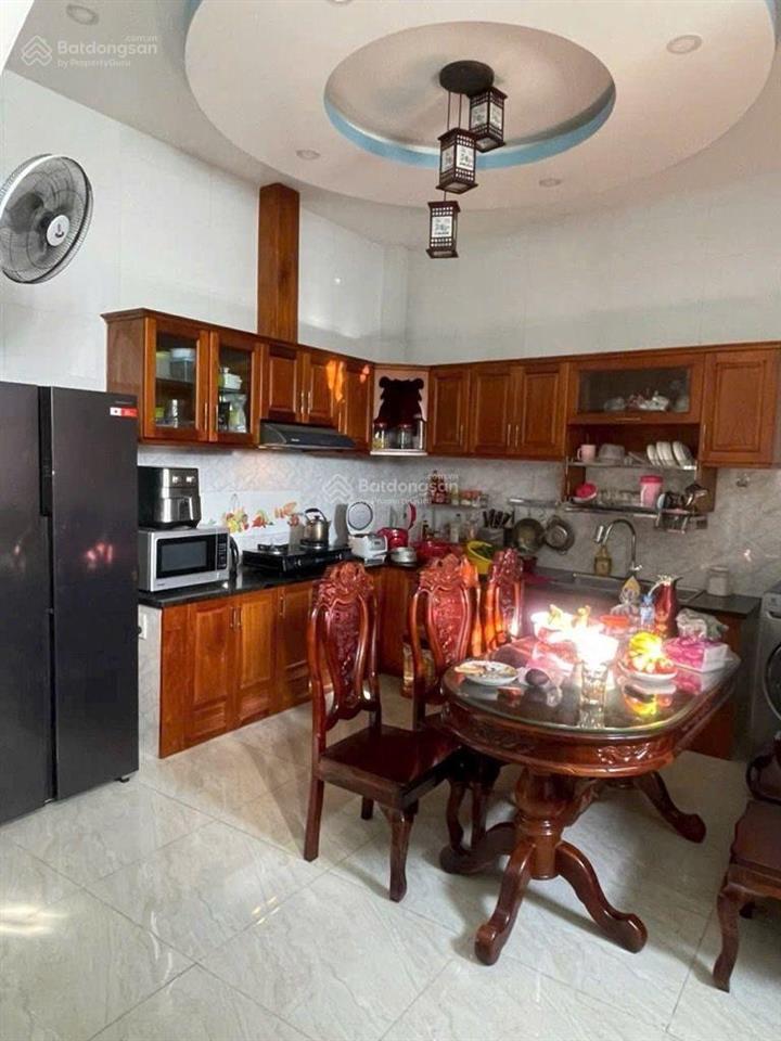 5,09 tỷ 56m2 nở hậu 3 tầng 4pn đường bình thành khu dân cư