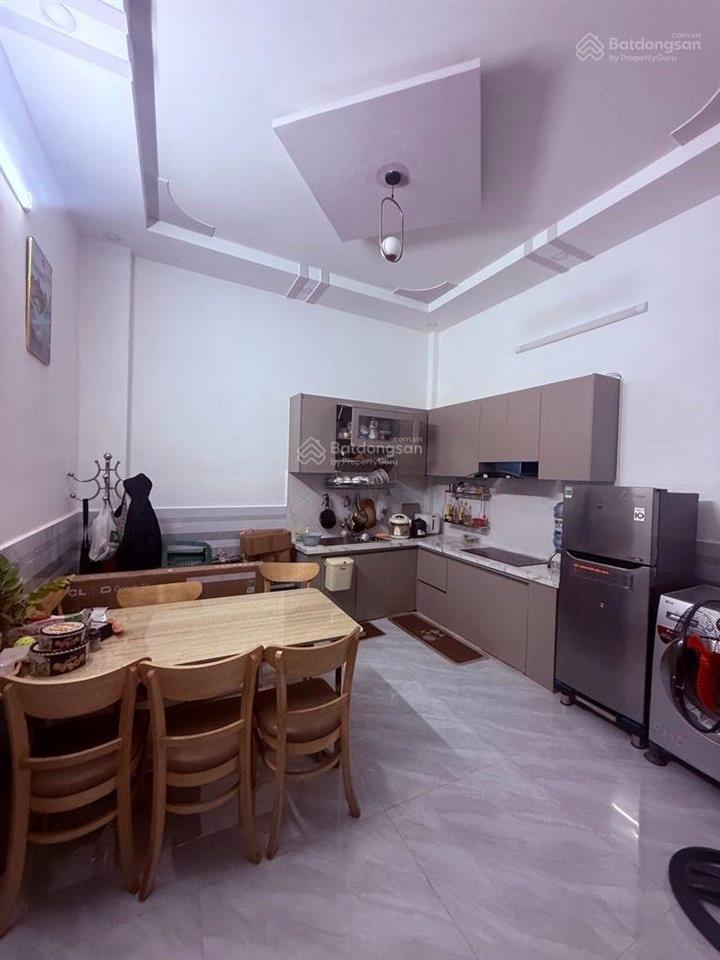 2 tầng 2pn 44m2 chỉ nhỉnh hơn 4 tỷ hẻm xe hơi 6m đường mã lò giáp tân phú