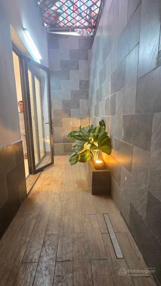 Biệt thự 4 tầng 90m2 mặt tiền 6m khủng gần aeon tân phú chỉ hơn 8 tỷ 6pn  hương lộ 3 celadon