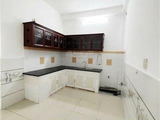 Nhà đẹp hxh 5m thông 48m2 ngang 4,5m nở hậuchỉ hơn 4 tỷ ngay ngã tư 4 xã