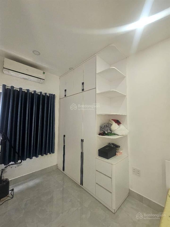 Chủ gấp bán 3 tầng 70m2 chỉ nhỉnh 5 tỷ đường nhựa 8m  khu phân lô gần trường tiểu học