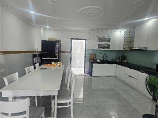 Chủ gấp bán 3 tầng 70m2 chỉ nhỉnh 5 tỷ đường nhựa 8m  khu phân lô gần trường tiểu học