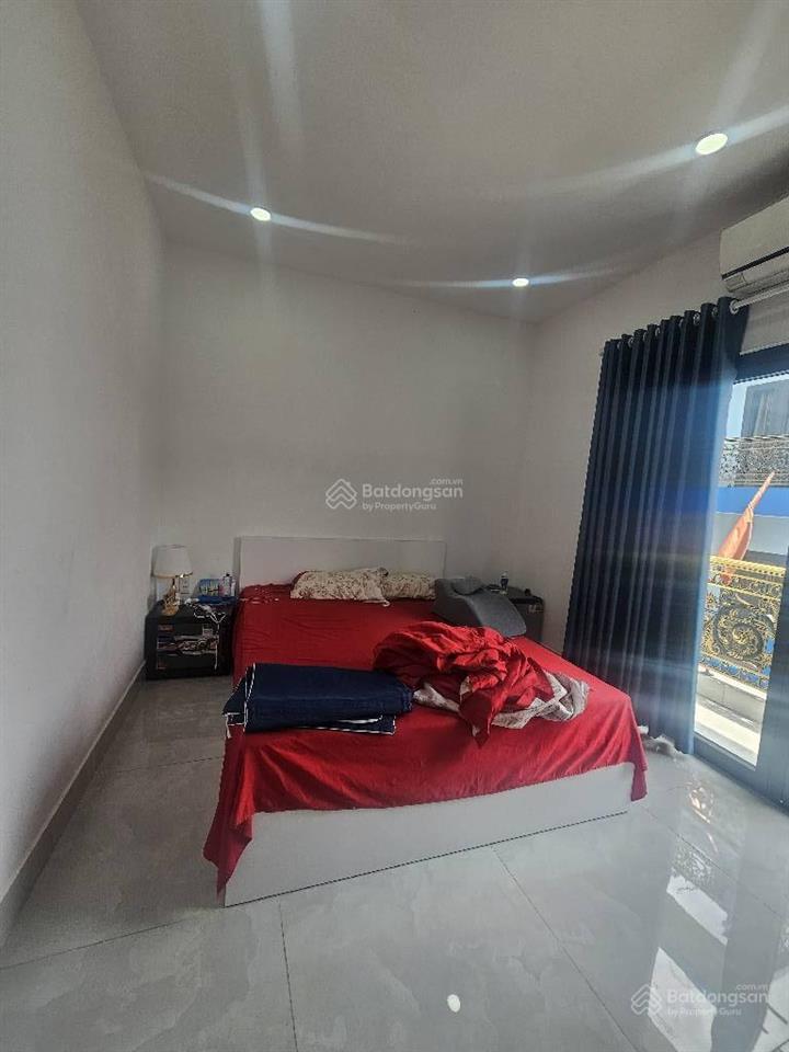 Chủ gấp bán 3 tầng 70m2 chỉ nhỉnh 5 tỷ đường nhựa 8m  khu phân lô gần trường tiểu học