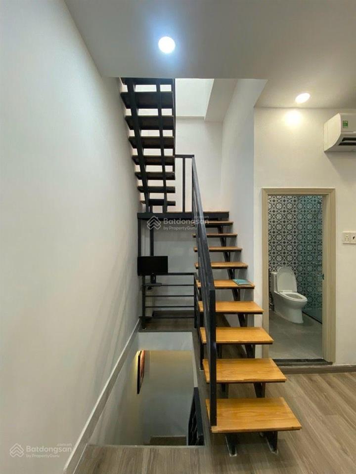 Lê văn quới gần ngã tư 4 xã giáp tân phú