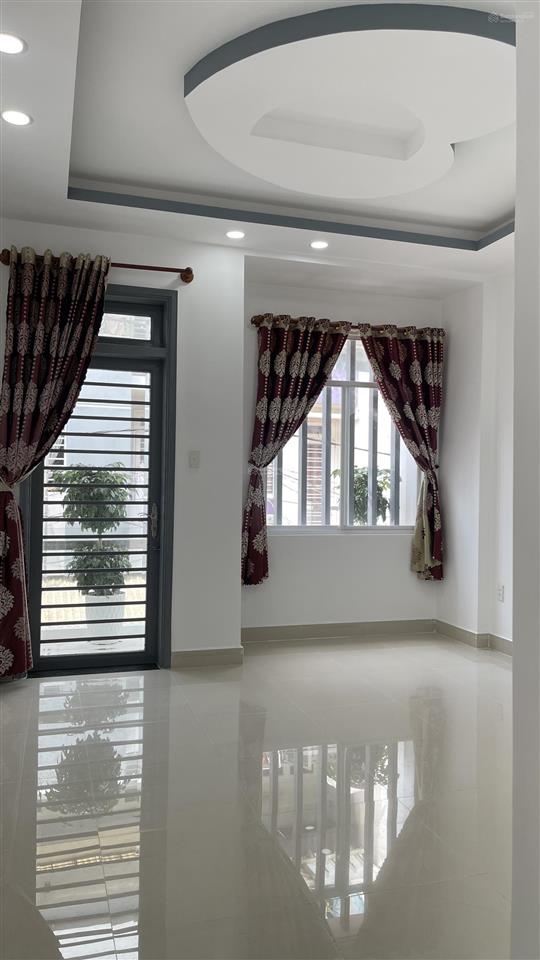 Chợ bình thành 66m2 3 tầng chỉ hơn 5 tỷ hxh 6m khu đồng bộ an ninh